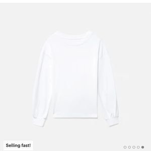 Everlane The Organic Cotton Oversized Long-Sleeve Tee